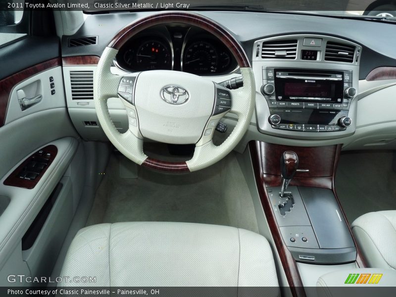 Classic Silver Metallic / Light Gray 2011 Toyota Avalon Limited