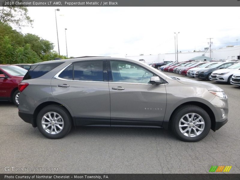 Pepperdust Metallic / Jet Black 2018 Chevrolet Equinox LT AWD