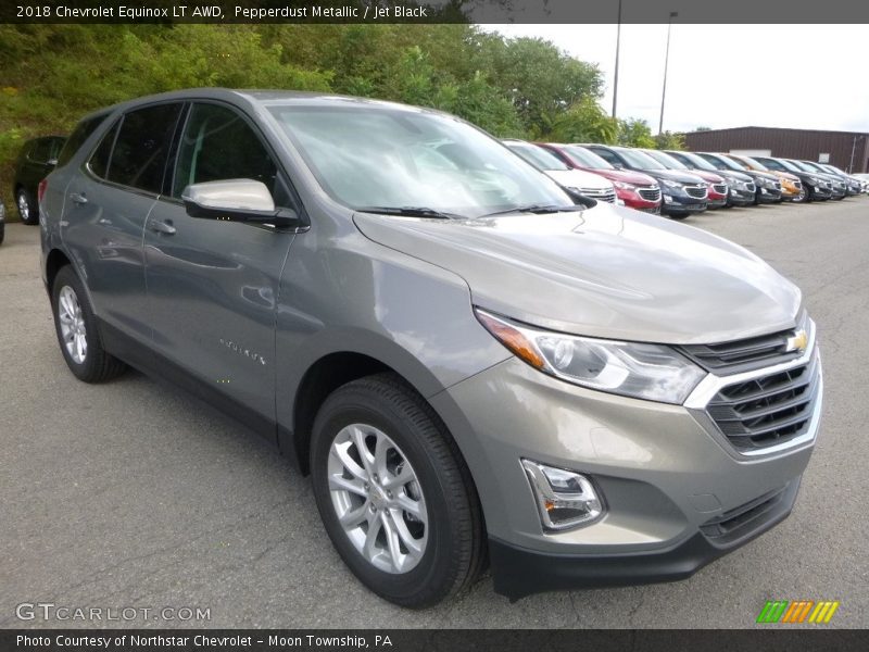 Pepperdust Metallic / Jet Black 2018 Chevrolet Equinox LT AWD