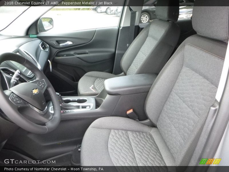 Pepperdust Metallic / Jet Black 2018 Chevrolet Equinox LT AWD