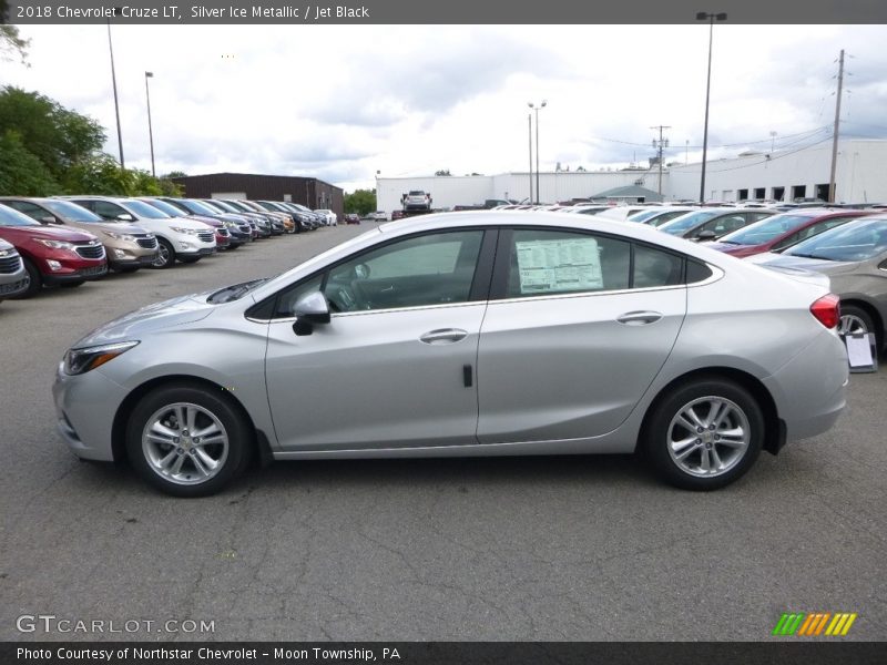 Silver Ice Metallic / Jet Black 2018 Chevrolet Cruze LT