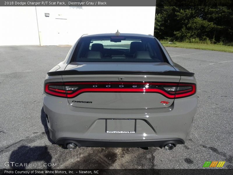Destroyer Gray / Black 2018 Dodge Charger R/T Scat Pack
