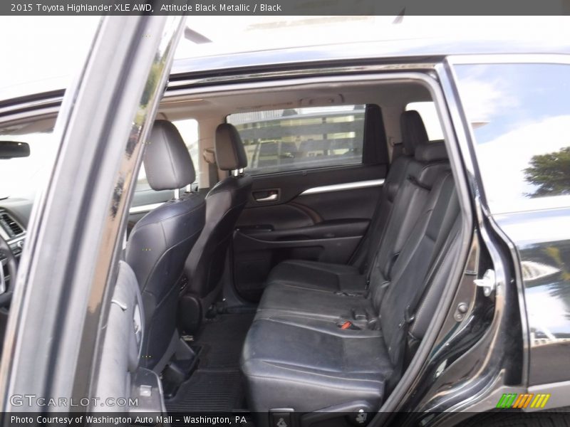 Attitude Black Metallic / Black 2015 Toyota Highlander XLE AWD
