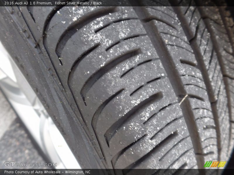 Florett Silver Metallic / Black 2016 Audi A3 1.8 Premium