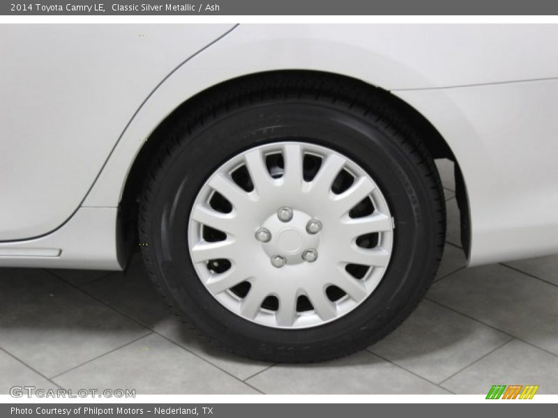 Classic Silver Metallic / Ash 2014 Toyota Camry LE