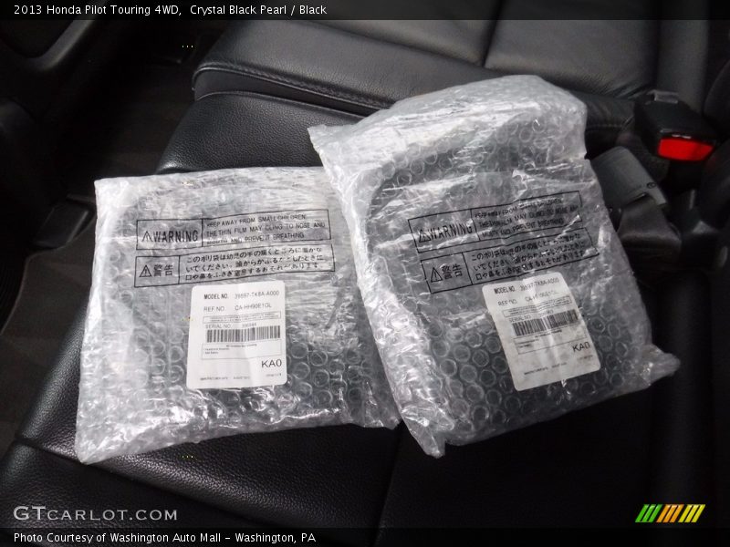 Crystal Black Pearl / Black 2013 Honda Pilot Touring 4WD