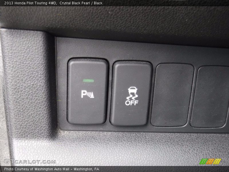 Crystal Black Pearl / Black 2013 Honda Pilot Touring 4WD