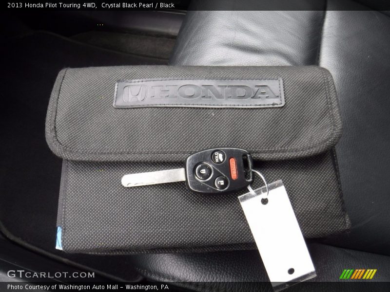 Crystal Black Pearl / Black 2013 Honda Pilot Touring 4WD