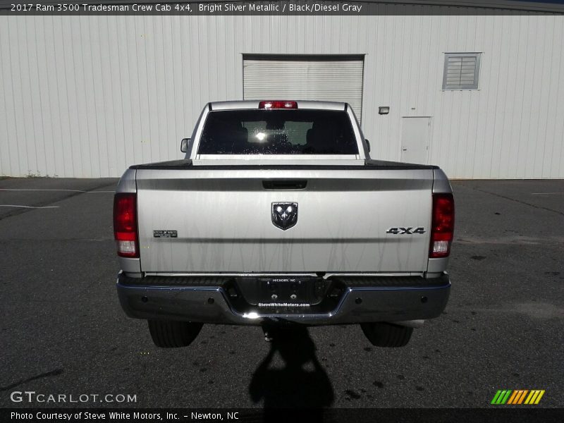 Bright Silver Metallic / Black/Diesel Gray 2017 Ram 3500 Tradesman Crew Cab 4x4