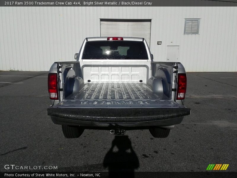 Bright Silver Metallic / Black/Diesel Gray 2017 Ram 3500 Tradesman Crew Cab 4x4