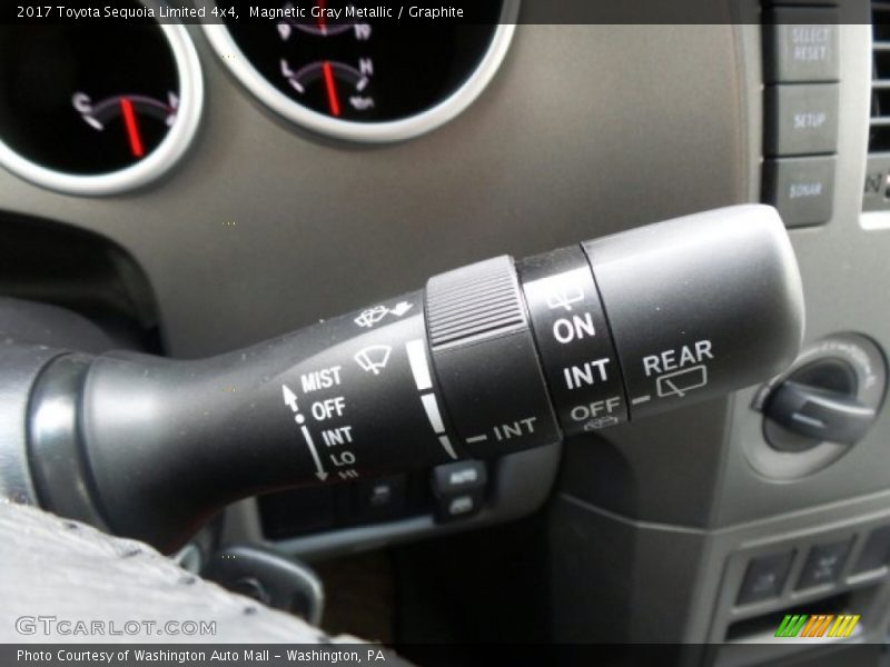 Magnetic Gray Metallic / Graphite 2017 Toyota Sequoia Limited 4x4