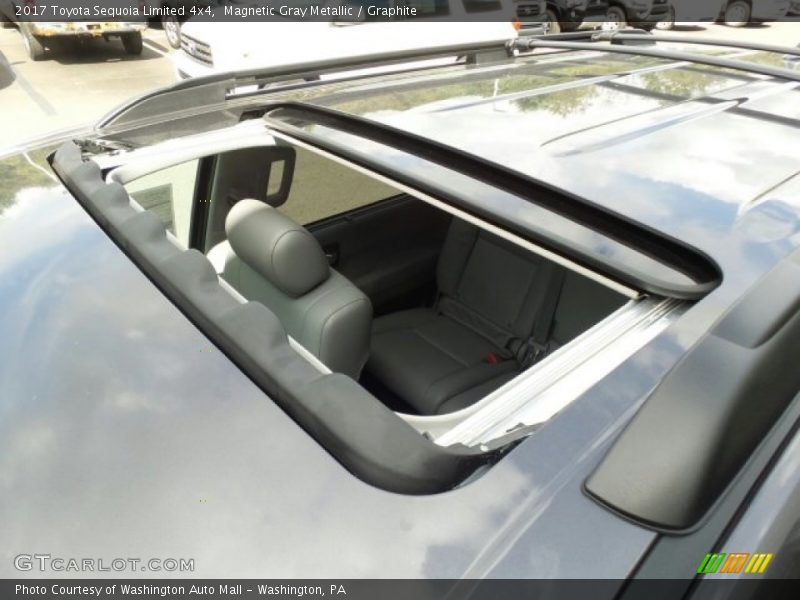 Magnetic Gray Metallic / Graphite 2017 Toyota Sequoia Limited 4x4