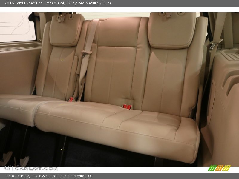 Ruby Red Metallic / Dune 2016 Ford Expedition Limited 4x4