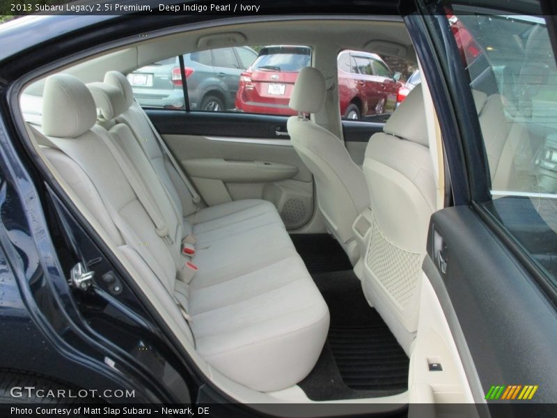 Deep Indigo Pearl / Ivory 2013 Subaru Legacy 2.5i Premium