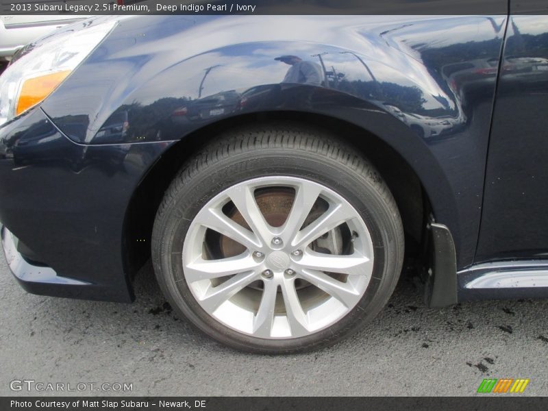 Deep Indigo Pearl / Ivory 2013 Subaru Legacy 2.5i Premium