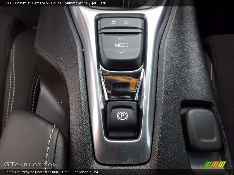 Summit White / Jet Black 2016 Chevrolet Camaro SS Coupe