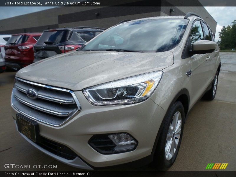 White Gold / Medium Light Stone 2017 Ford Escape SE