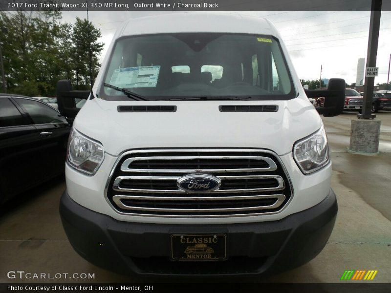 Oxford White / Charcoal Black 2017 Ford Transit Wagon XL 350 MR Long