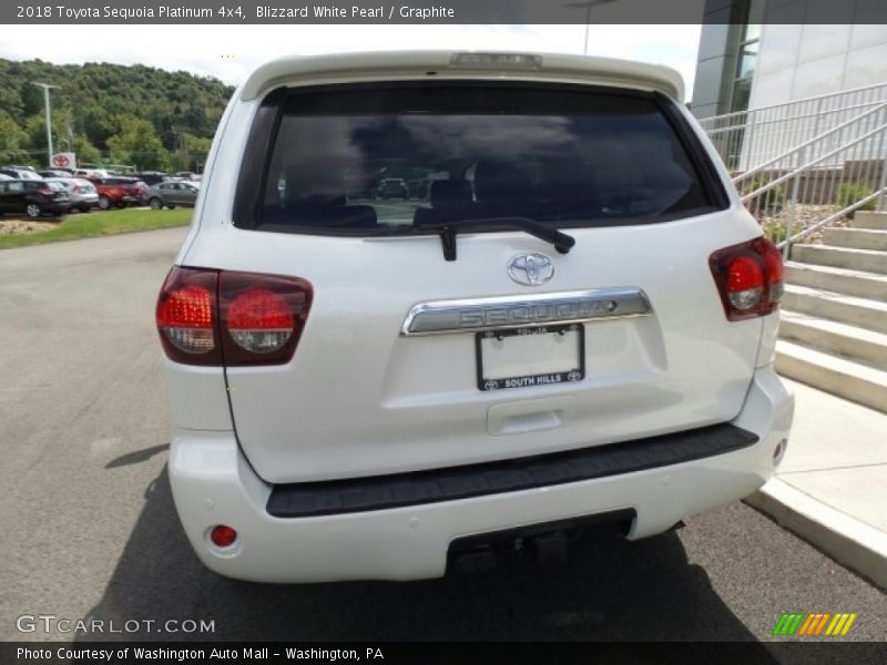 Blizzard White Pearl / Graphite 2018 Toyota Sequoia Platinum 4x4