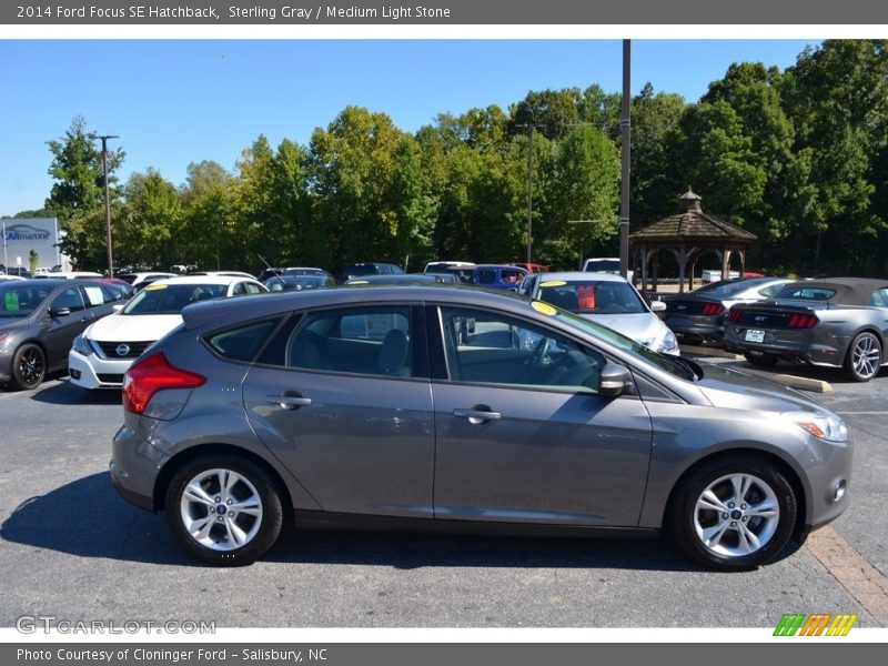 Sterling Gray / Medium Light Stone 2014 Ford Focus SE Hatchback
