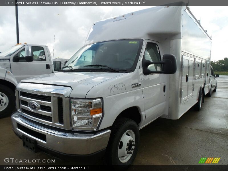 Oxford White / Medium Flint 2017 Ford E Series Cutaway E450 Cutaway Commercial