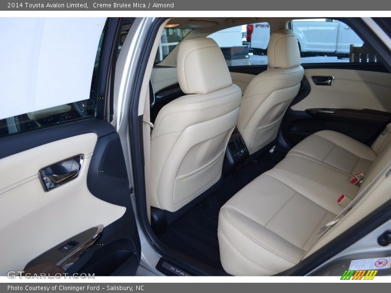 Creme Brulee Mica / Almond 2014 Toyota Avalon Limited