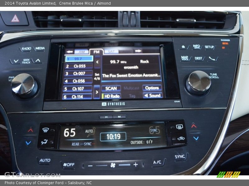 Creme Brulee Mica / Almond 2014 Toyota Avalon Limited