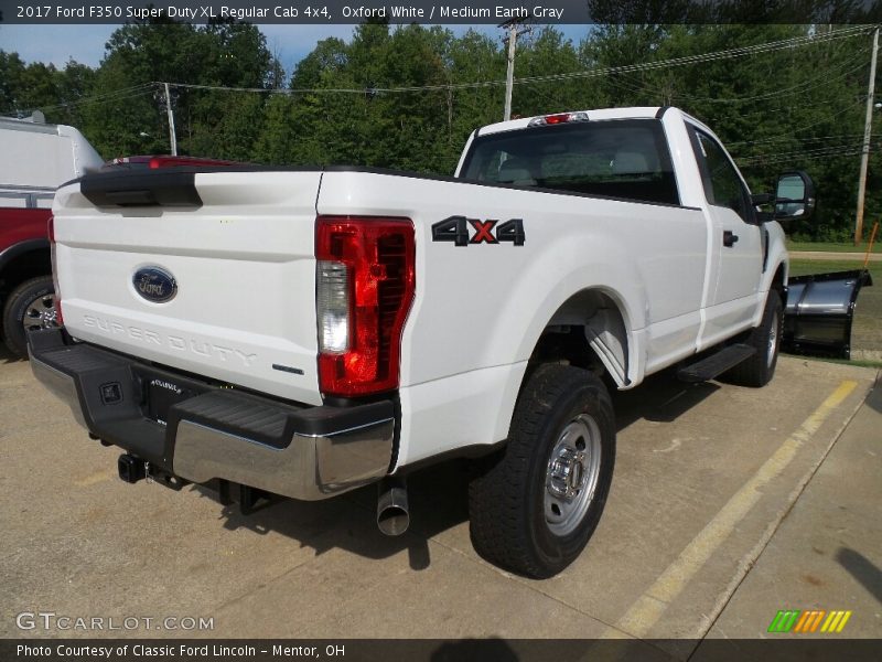 Oxford White / Medium Earth Gray 2017 Ford F350 Super Duty XL Regular Cab 4x4