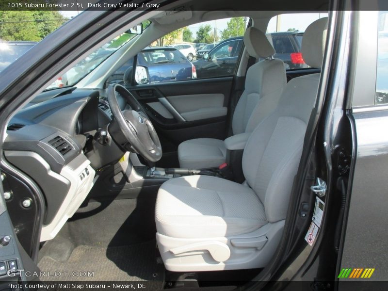 Dark Gray Metallic / Gray 2015 Subaru Forester 2.5i