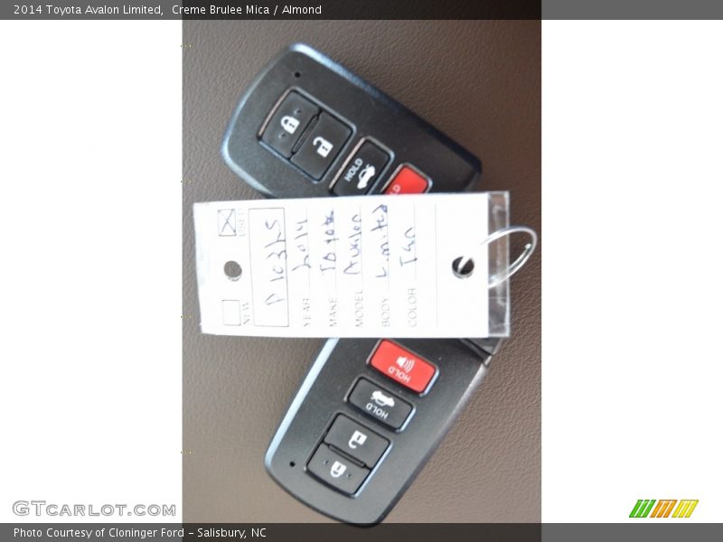 Creme Brulee Mica / Almond 2014 Toyota Avalon Limited