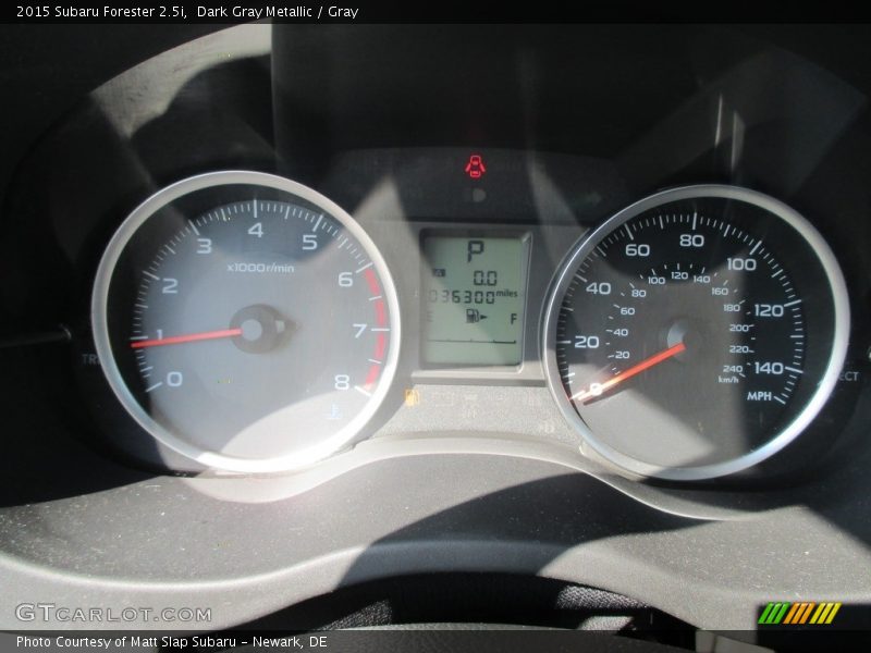Dark Gray Metallic / Gray 2015 Subaru Forester 2.5i
