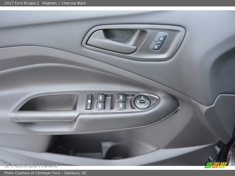 Magnetic / Charcoal Black 2017 Ford Escape S