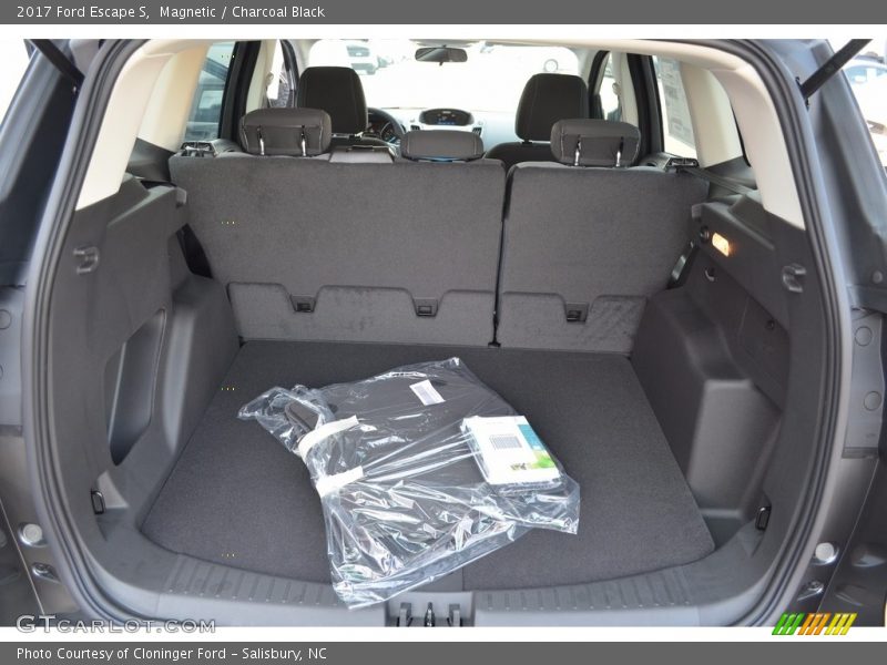 Magnetic / Charcoal Black 2017 Ford Escape S