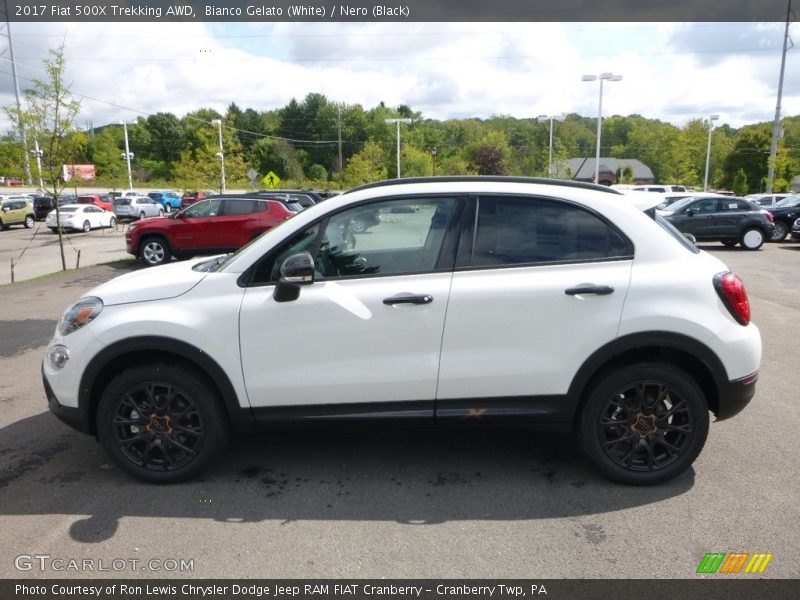 Bianco Gelato (White) / Nero (Black) 2017 Fiat 500X Trekking AWD