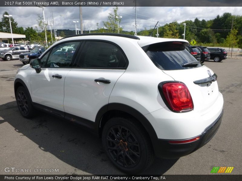 Bianco Gelato (White) / Nero (Black) 2017 Fiat 500X Trekking AWD