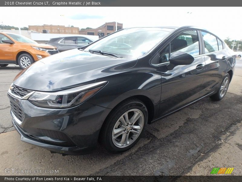 Graphite Metallic / Jet Black 2018 Chevrolet Cruze LT