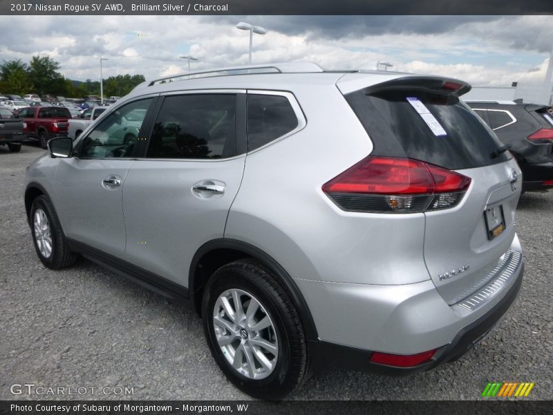 Brilliant Silver / Charcoal 2017 Nissan Rogue SV AWD