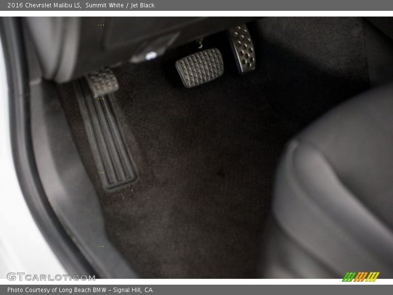 Summit White / Jet Black 2016 Chevrolet Malibu LS