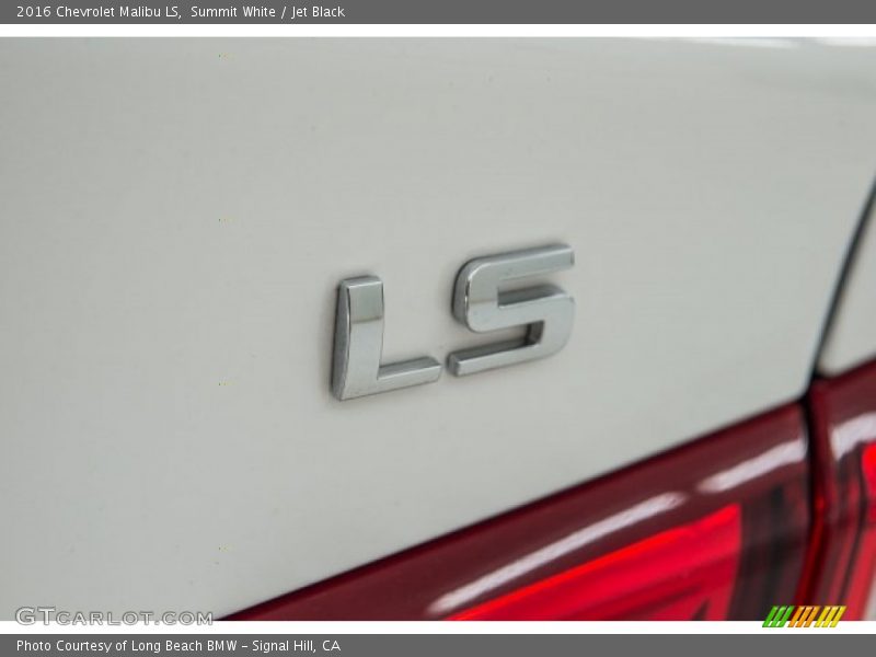 Summit White / Jet Black 2016 Chevrolet Malibu LS