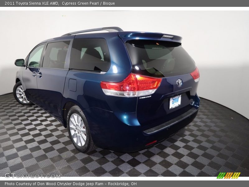 Cypress Green Pearl / Bisque 2011 Toyota Sienna XLE AWD