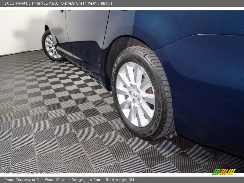 Cypress Green Pearl / Bisque 2011 Toyota Sienna XLE AWD