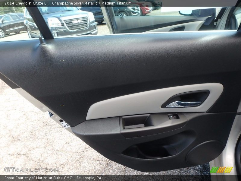 Champagne Silver Metallic / Medium Titanium 2014 Chevrolet Cruze LT
