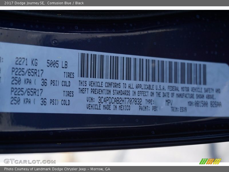 Contusion Blue / Black 2017 Dodge Journey SE