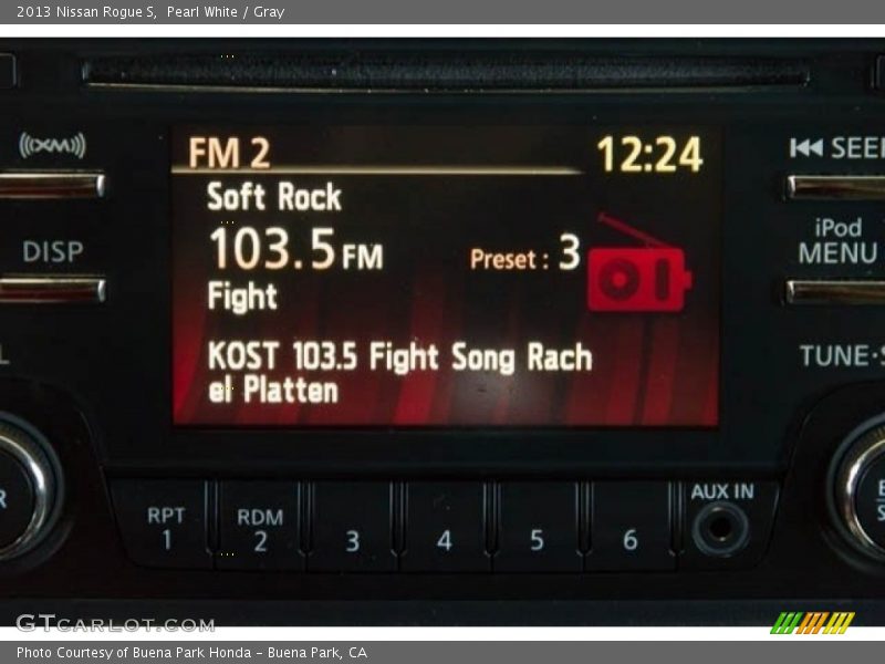 Pearl White / Gray 2013 Nissan Rogue S