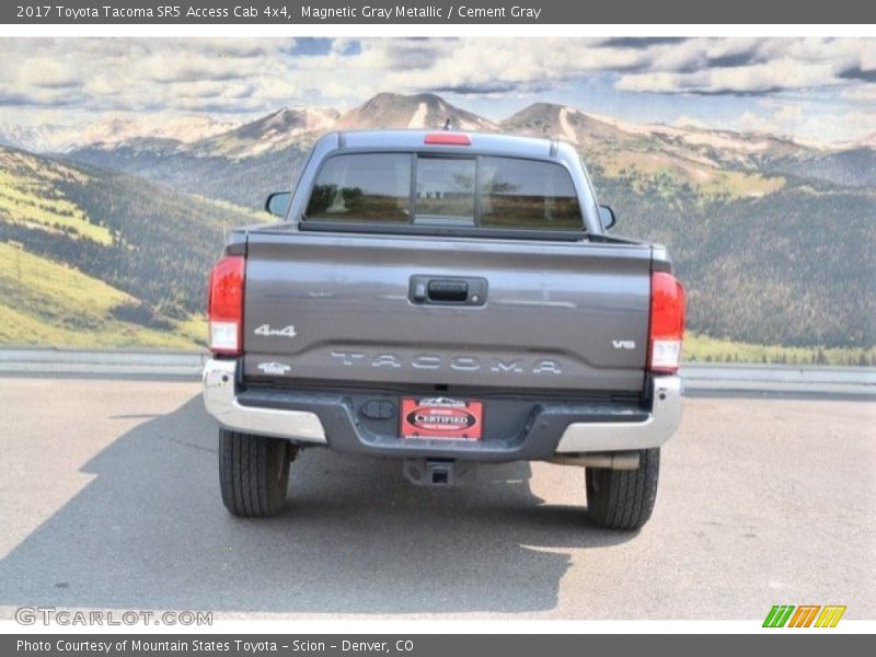 Magnetic Gray Metallic / Cement Gray 2017 Toyota Tacoma SR5 Access Cab 4x4