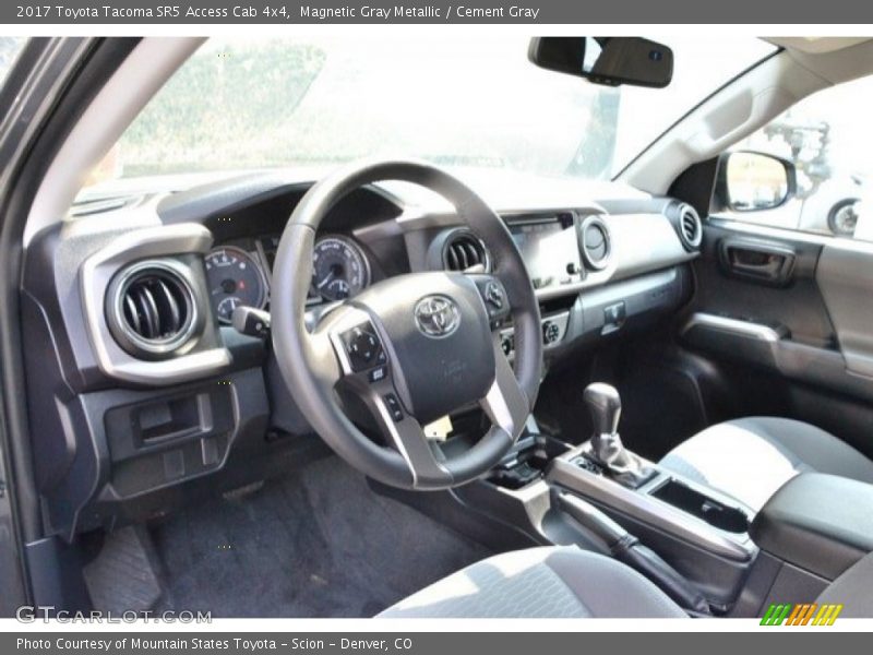 Magnetic Gray Metallic / Cement Gray 2017 Toyota Tacoma SR5 Access Cab 4x4
