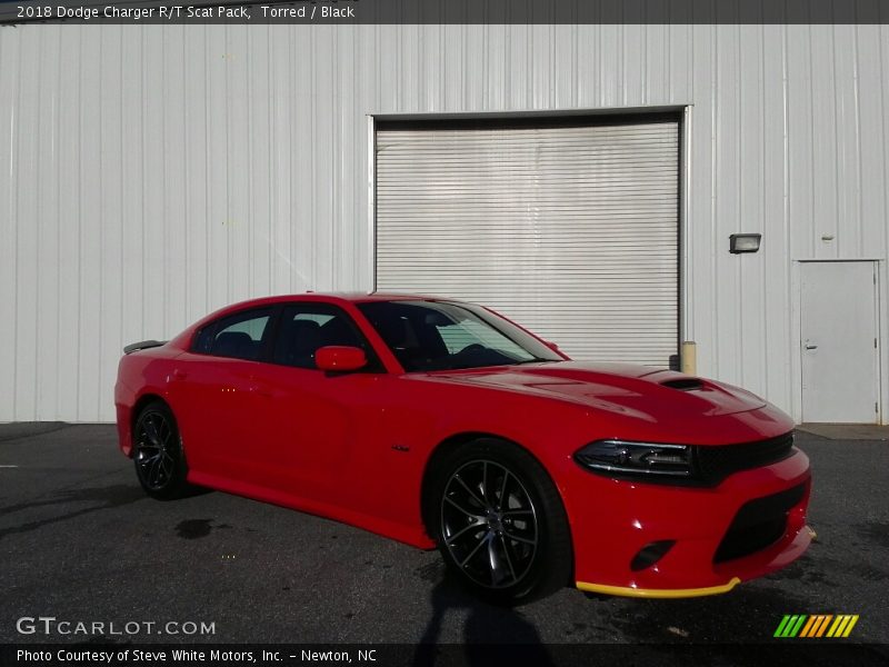 Torred / Black 2018 Dodge Charger R/T Scat Pack