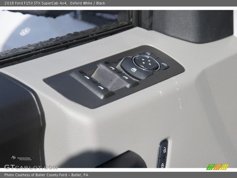 Oxford White / Black 2018 Ford F150 STX SuperCab 4x4