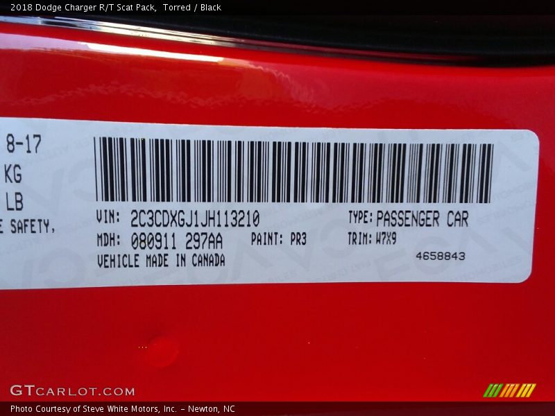 Torred / Black 2018 Dodge Charger R/T Scat Pack