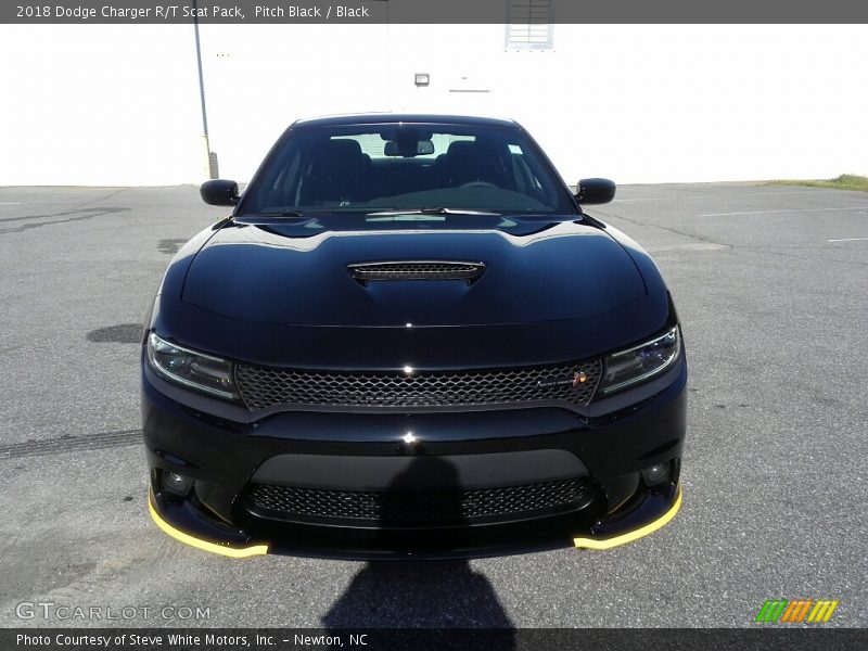 Pitch Black / Black 2018 Dodge Charger R/T Scat Pack